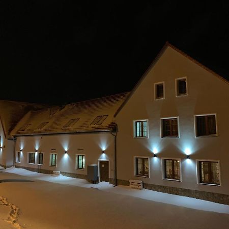 Zajazd Zacheta Kamienna Gora Exteriér fotografie