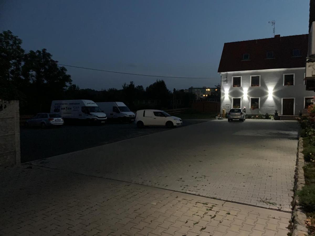 Zajazd Zacheta Kamienna Gora Exteriér fotografie