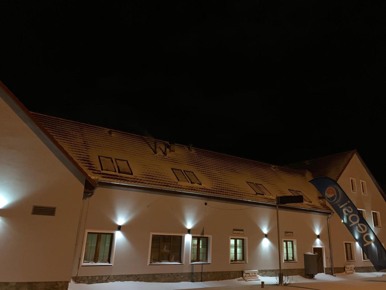 Zajazd Zacheta Kamienna Gora Exteriér fotografie